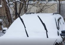 Kako brže zagrijati motor automobila zimi: Čim upalite motor, odmah ovo uradite