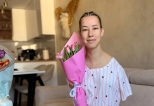 “Devojka s krilima” izgubila bebu, a sada se ponovo oglasila iz doma sa suprugom Markom – PRIZOROM IZMAMILA SUZE! (FOTO)