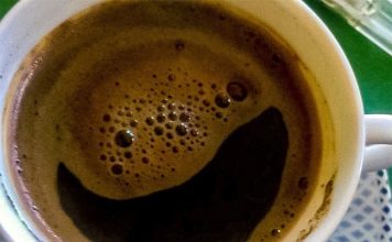 95% BALKANACA UJUTRU PIJE KAFU, A NE ZNA DA ZATO IMA OVAJ PROBLEM: Zapanjiće vas kada vidite šta OVA NAVIKA radi našem organizmu! - featured image