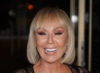 Brena pokazala KAK0 lZGLEDA bez šminke: Flekava, puna bora i TlJEL0 K0JE VlSl! OVO su slike bez filtera…. - featured image