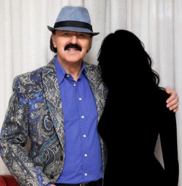 ESTRADA NA KOLENIMA!!! HARIS ĐŽINOVIĆ oženio 20 godina mlađu KOLEGICU ?Kad vidite KO JE u pitanju ZNIJEMIT ćete od šoka ĆERKA MOŽE DA MU BUDE…. - featured image